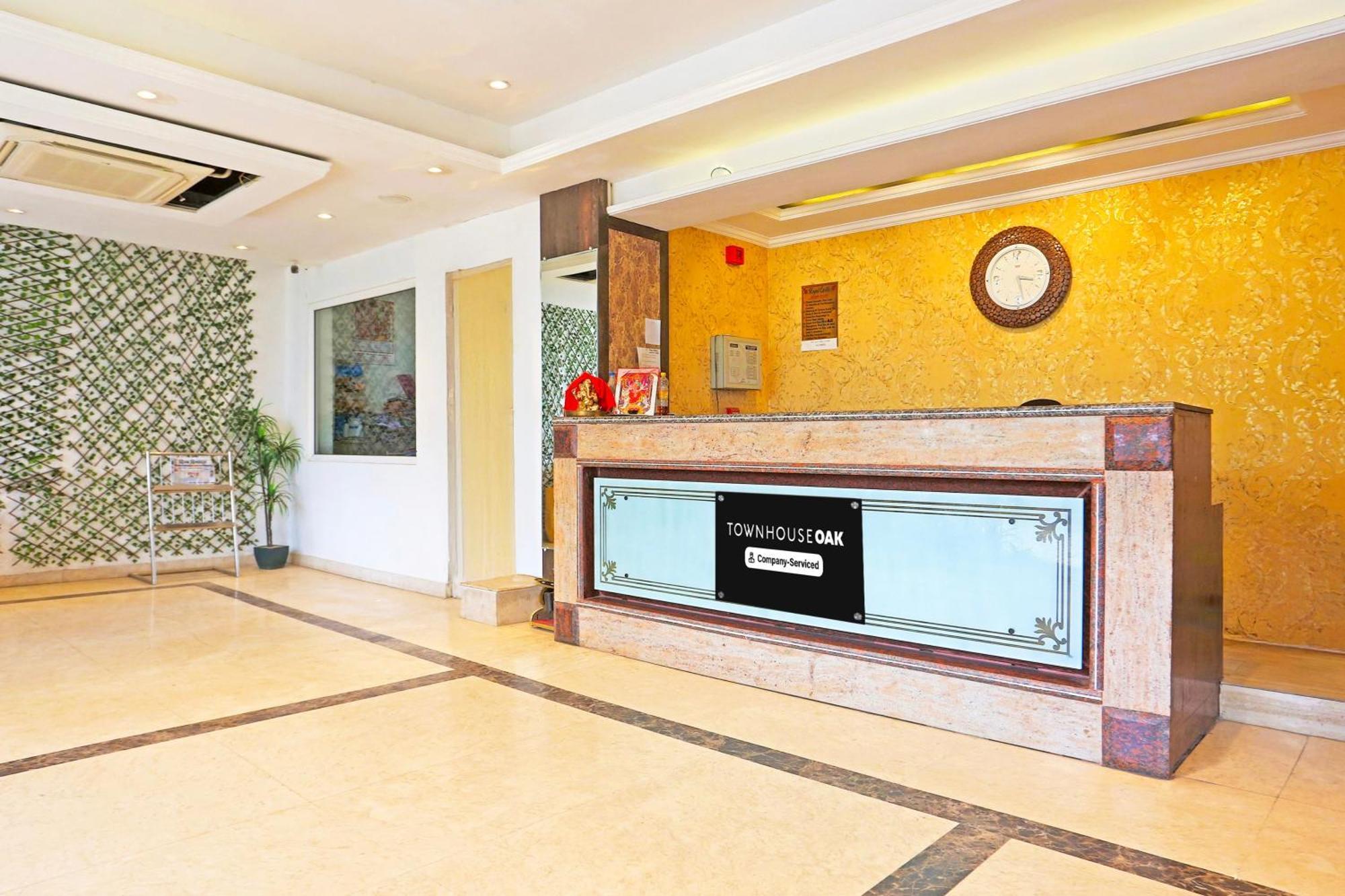 Super Townhouse Oak Dharamshala Near Maximus Mall Luaran gambar